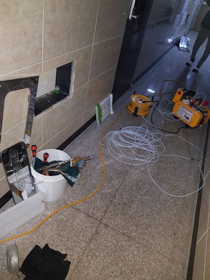 부천 계량기함 주변 동파해빙 장비 준비